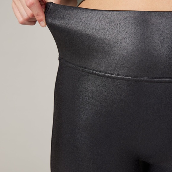 SPANX Black Metallic Sleek Faux Vegan Leather Compression High Waist Leggings L - Picture 6 of 16